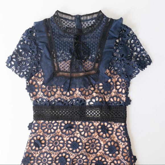 NWT Few Moda Blue and Black Floral Lace Embroidered Short Sleeves Dress - Picture 2 of 8